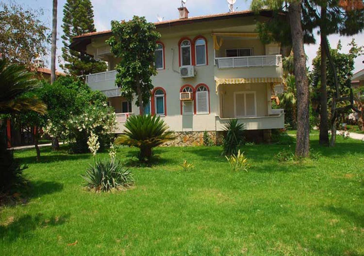 Sirma Hotel Side Exterior photo